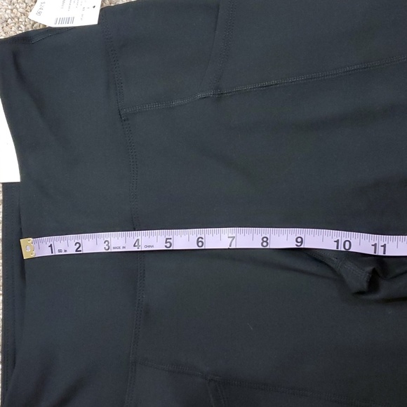 Maurices Capri leggings NWT - Picture 9 of 10